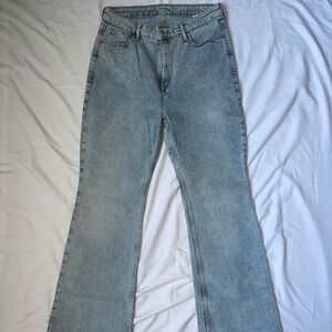 Flared Jeans